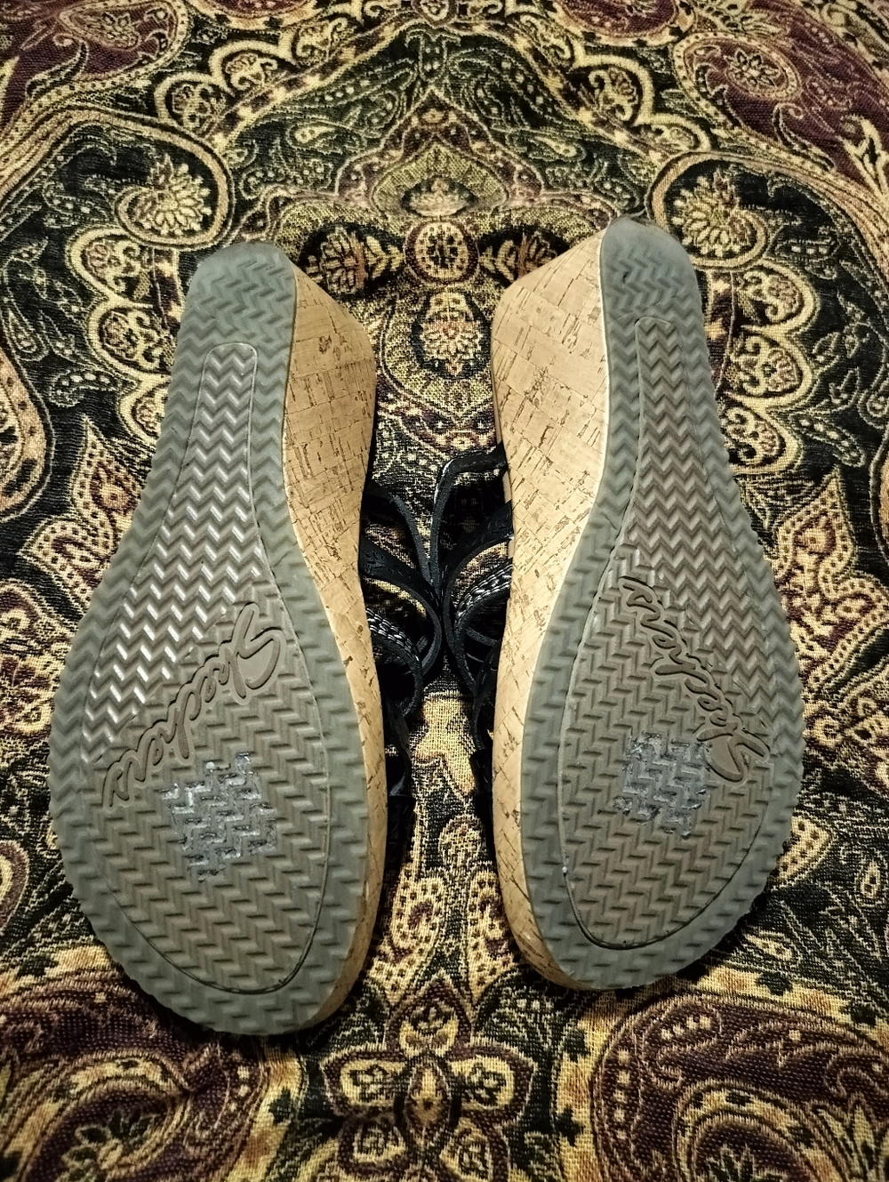 Skechers Cali Black Multi-Strap Luxe Foam Slide Sandals - Picture 6 of 6
